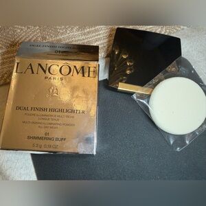 Lancome Dual finish Highlighter 01 shimmering buff